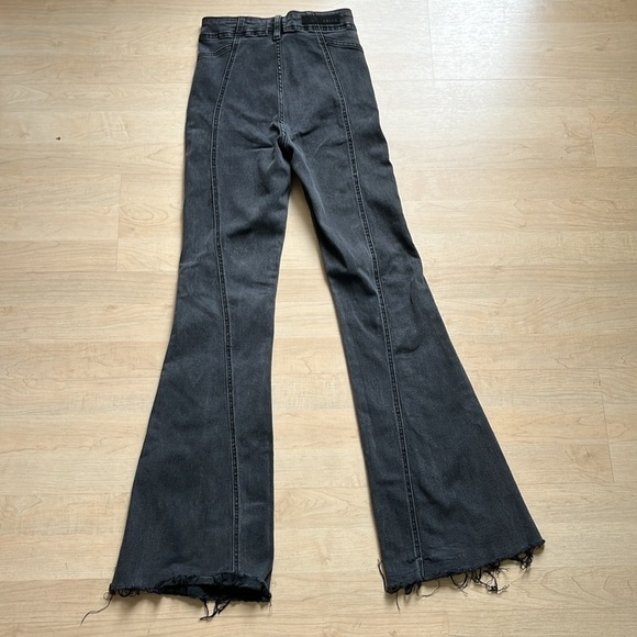 Cello Juniors Sz 3 Black Button Front High Waist Jeans Flare Rough Edge Bottoms - Picture 7 of 16